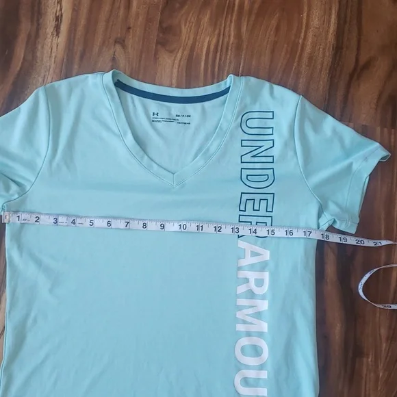 Under Armour athletic top mint green color size small - Picture 3 of 4